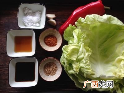 甘蓝能生吃吗,铁头包菜可以生吃吗？