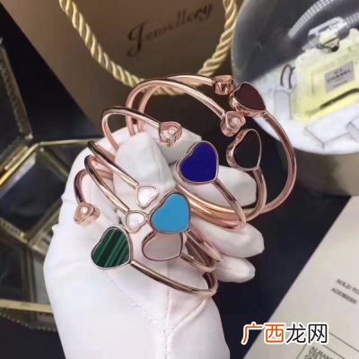 淘宝上的珠宝都是假的吗,淘宝里买的黄金靠谱嘛？