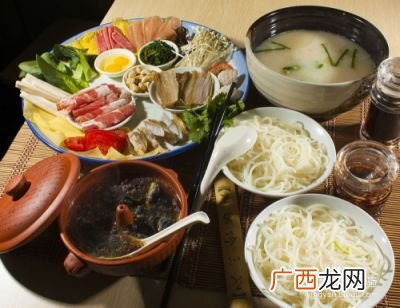 云南过桥米线汤料配方,过桥米线店汤料绝密配方？