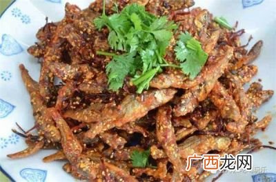 干鱼怎么做好吃家常做法,如何炒干鱼最好吃？