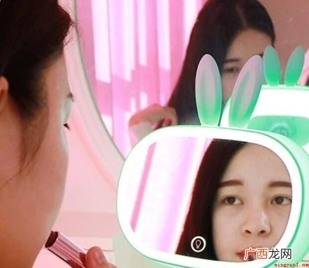闺蜜生日礼物送啥好 这些你都知道吗 闺蜜生日礼物送啥好