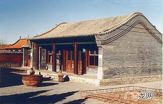 庑殿顶和歇山顶什么区别,什么是重檐抚殿顶,歇山顶,攒尖顶,悬山顶,硬山顶?