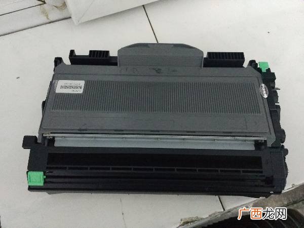 联想m7250打印机如何加墨粉,联想m7250粉盒清零方法？