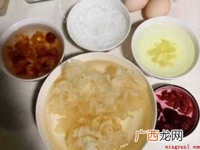 桃胶皂角米怎样煲