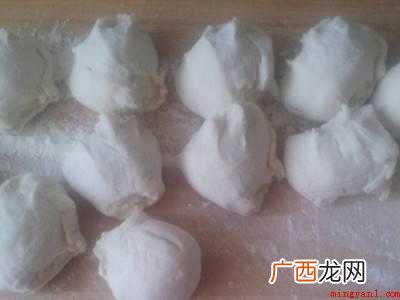 面条菜包包子怎么做好吃