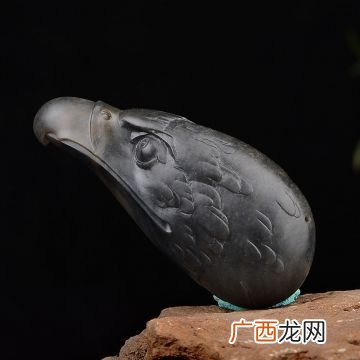 试玉要烧三日满为什么要烧,辨玉须待七年期体现的哲理？