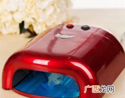 甲油胶没有烤灯怎么办,免烤甲油胶烤了会怎么样？