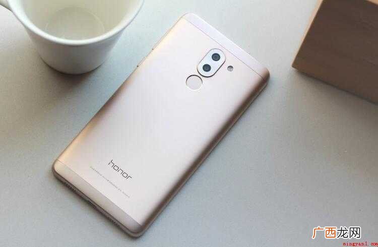 荣耀畅玩6X多少钱 全网通标配版3GB 32GB为1299元 荣耀畅玩6X多少钱