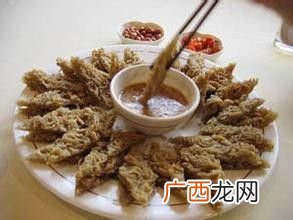皮渣是用什么做的,玉米淀粉能做皮渣吗？