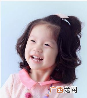 适合小女孩的短发,儿童脸小适合什么短发？