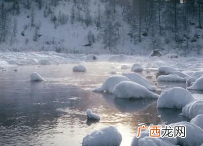 水结冰的温度是多少零下4度,河水零下几度结冰？
