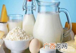 什么是全脂牛奶,全脂牛奶和纯牛奶区别？