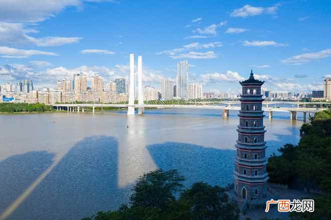 广东三大水系之一的东江及其支流西枝江横贯境内 惠州属于哪个省