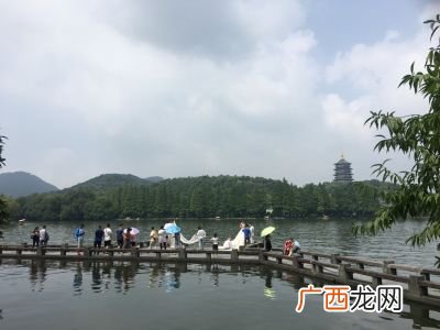 嘉兴周边旅游怎么样,嘉兴市区哪里旅馆比较多?
