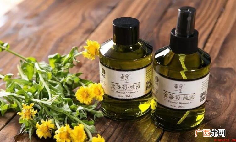 纯露可以代替爽肤水吗? 纯露可以代替爽肤水吗