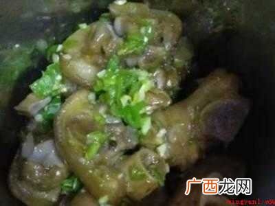 卤好的猪脚怎么吃