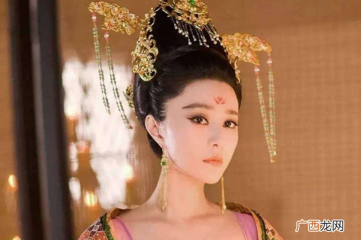 杨妃是杨贵妃吗,杨妃是杨玉环吗?