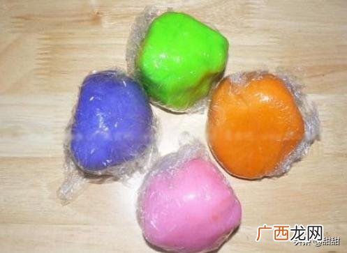 超轻粘土怎么做,如何做超轻黏土？