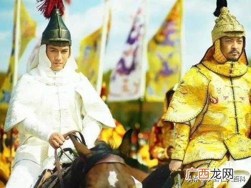 名词解释八旗制度,清朝满洲八旗是怎么分高低的？