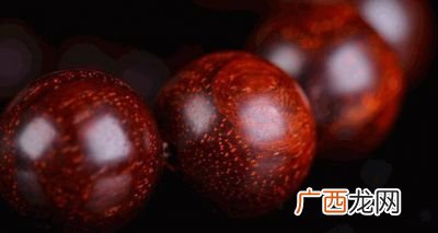 小叶紫檀牛毛纹和金星区别,小叶紫檀手串的金星是牛毛纹吗？