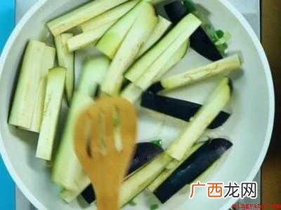茄子怎么炒吃好吃