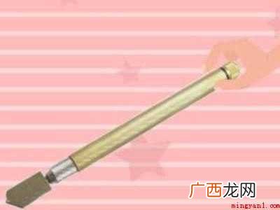 滚轮式玻璃刀怎么使用