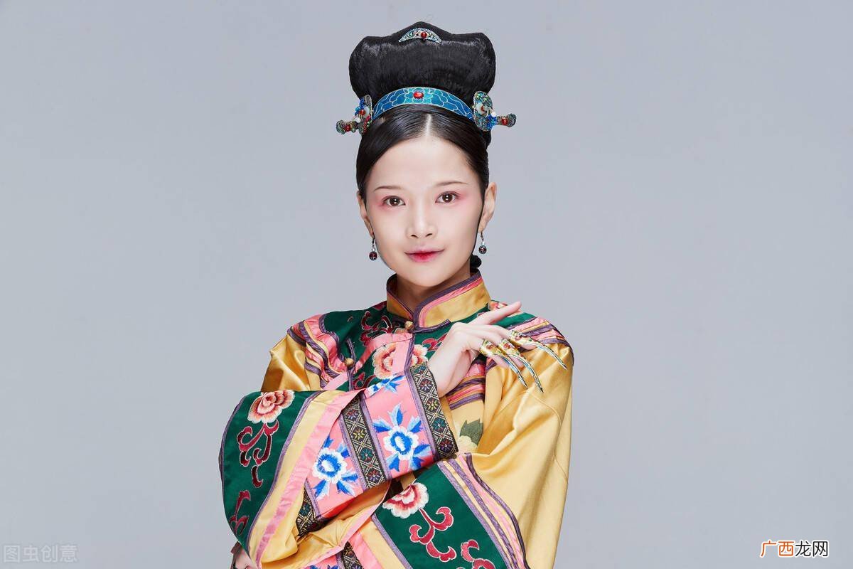 清朝后宫嫔妃的等级怎么划分,在清朝，公主妃子的等级是怎么排的？