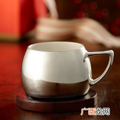 星巴克r是什么意思,星巴克麦当劳什么服务？
