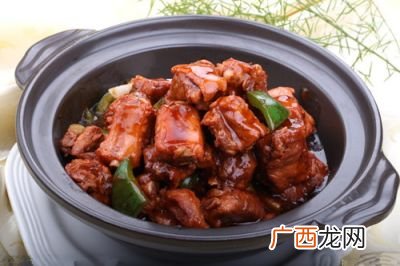 排骨热量多少,排骨和五花肉哪个热量高？