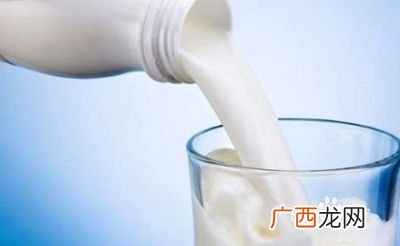 纯牛奶和酸奶有什么区别,奶酸和酸奶有什么区别?