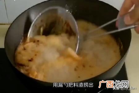 麻辣烫汤底的制作,麻辣烫汤底怎么做？