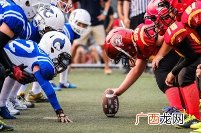 美国橄榄球比赛,美国的三大国球是什么？
