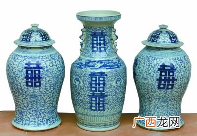 如何辨别清代民窑青花喜字瓶,青花喜字罐怎么简单鉴定年代？