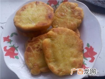 红薯饼怎么做简单又好吃,地瓜饼的最简单做法？