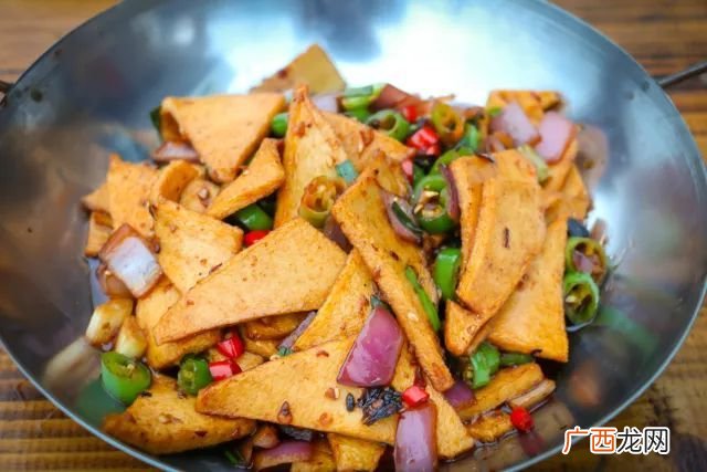 千叶豆腐是豆制品吗,千叶豆腐的好处和坏处？