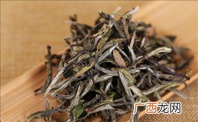 奶白茶和极白茶有什么不同,天目湖奶白茶有什么特征？