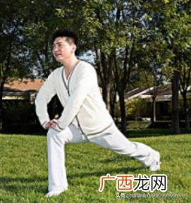 怎么练劈叉,怎么练劈叉？