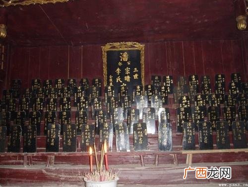 神龛牌位怎样写,墙上怎么钉钉子固定神龛?