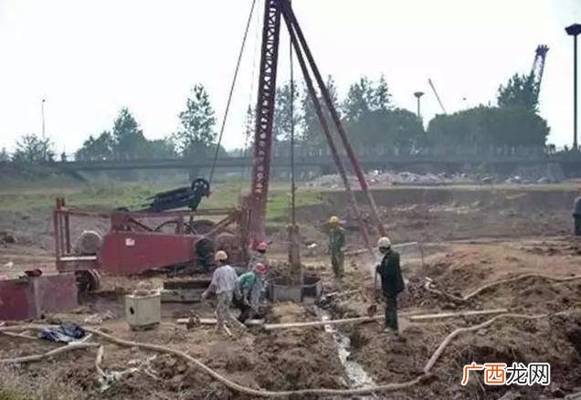 什么叫超流态混凝土,超流态混凝土灌注桩钢筋笼下不到位，如何处理？