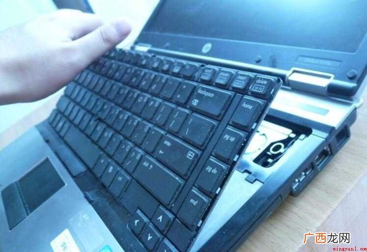 笔记本清灰尘多久一次 笔记本清理灰尘多久一次