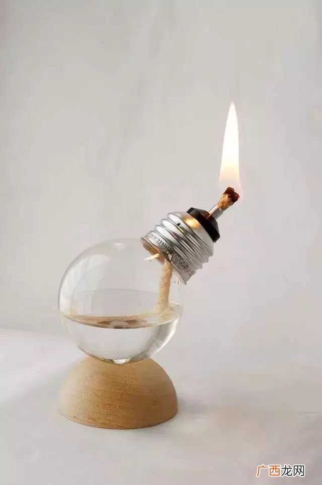 油灯用什么油,点灯的油是什么油？