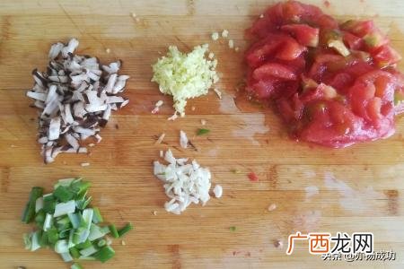 家常面条卤子的做法,家常面条卤子怎么做？