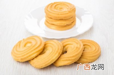 饼干的英语咋说,饼干用英语怎么读？