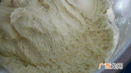 面发不起来怎么补救,面粉发酵不起来可以烧开水之后闷在窝里发吗？