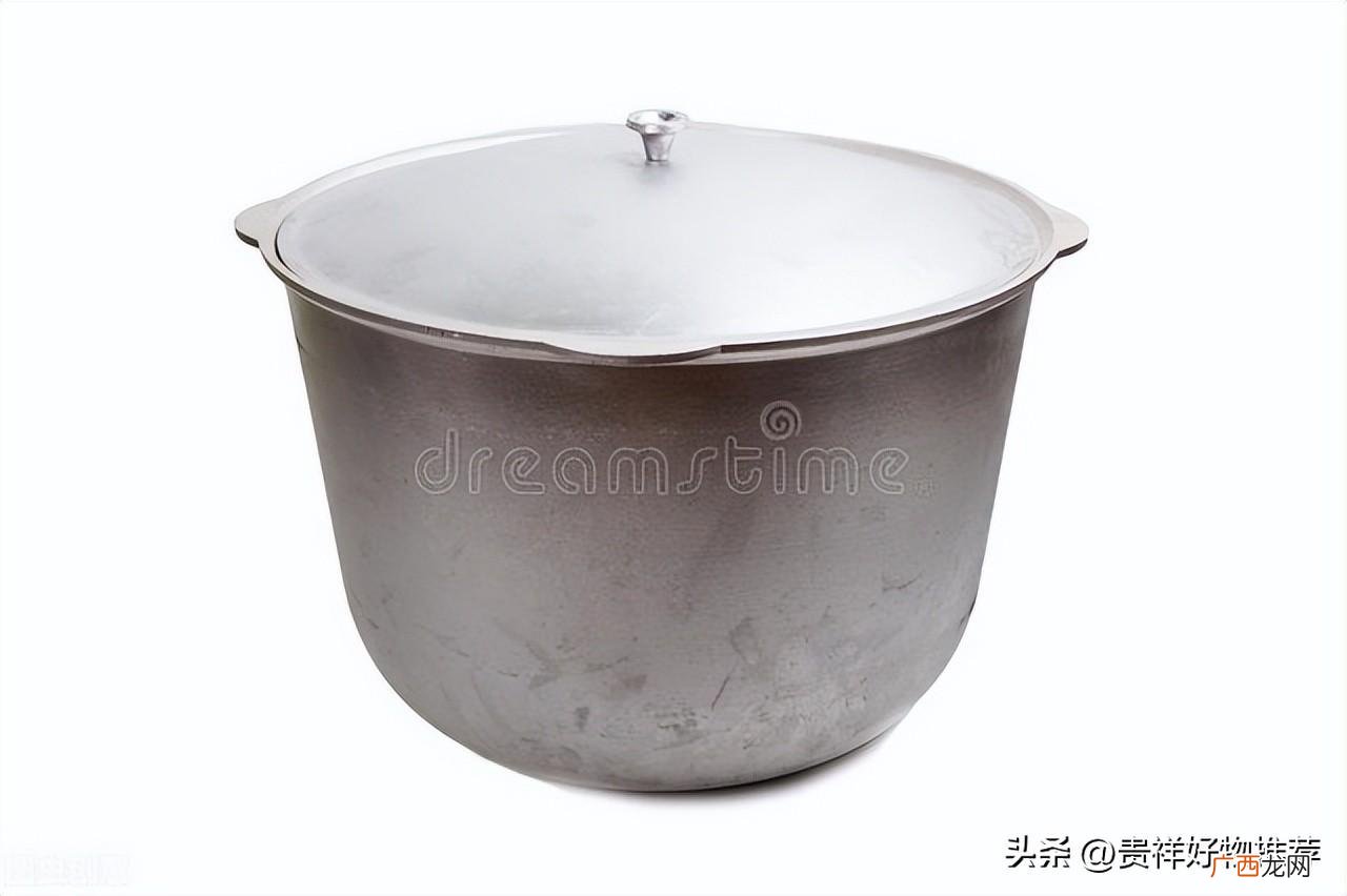 铝锅烧焦清洗小妙招 铝锅上面的黑色污渍怎么才能去掉