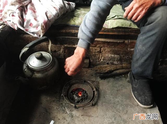烧煤产生什么有毒气体,烧煤产生气体对304不锈钢是否有腐蚀性？