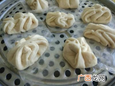 小花卷的做法,奶香红豆小花卷的做法步骤图，怎么做好吃？