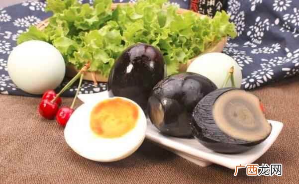 松花蛋含铅吗