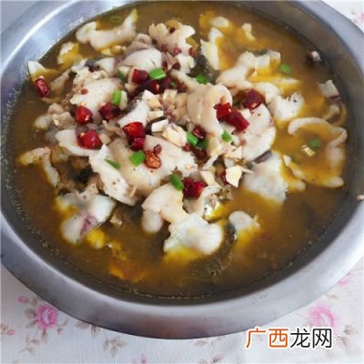 家常草鱼的做法好吃简单,蒜泥草鱼家常做法？