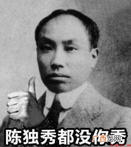 手净欲摸杯